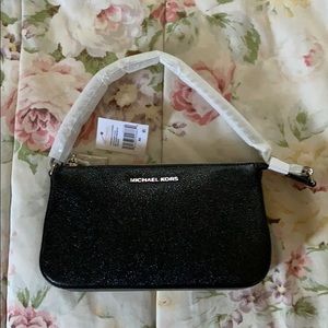 BRABD NEW Michael Kors clutch